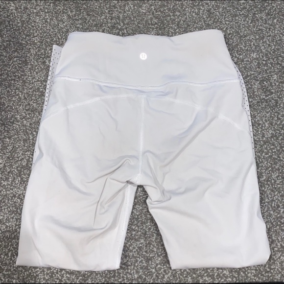 white LULU leggings brand new - Picture 1 of 2